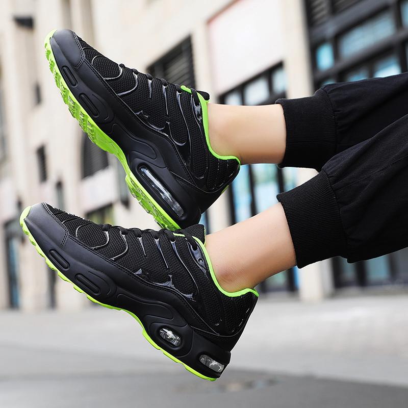 Casual Sports Runner Sneakers