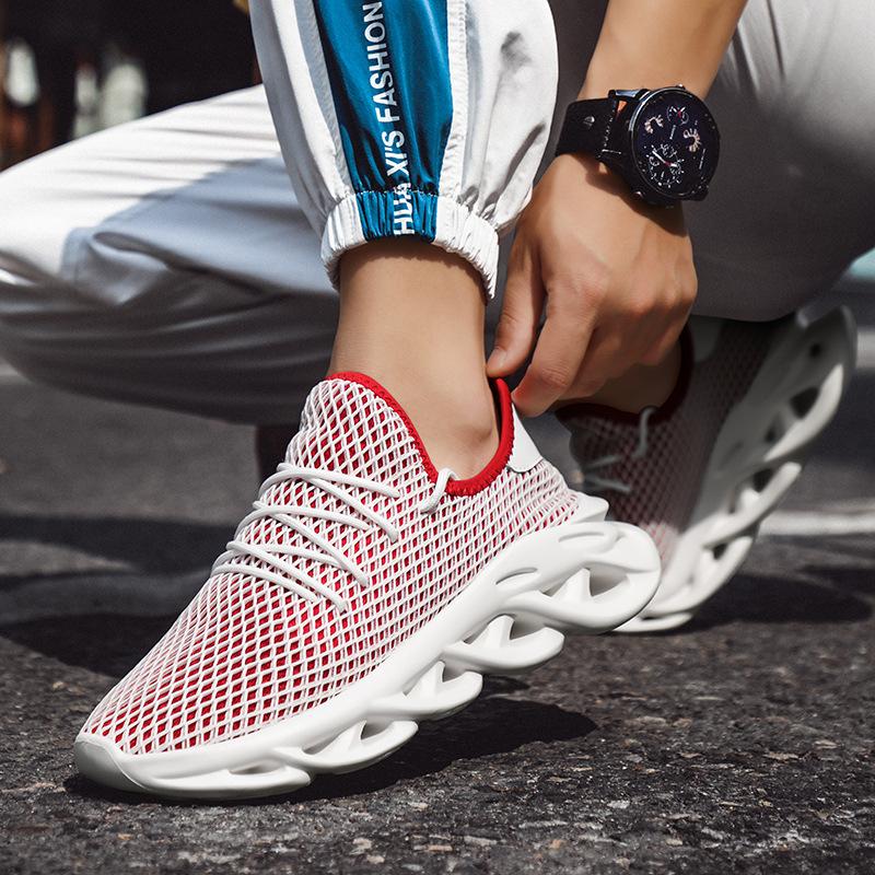 Soft Super Light Sneakers