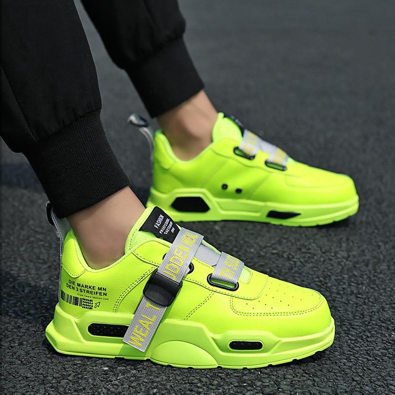 ’Celestial Legend‘ Sneakers