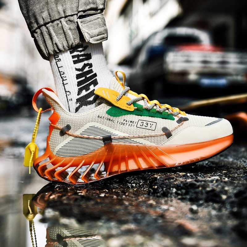 2020 Blade 33Y Sneaker