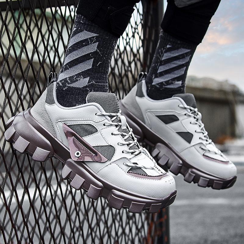 Planet Messenger Sneakers