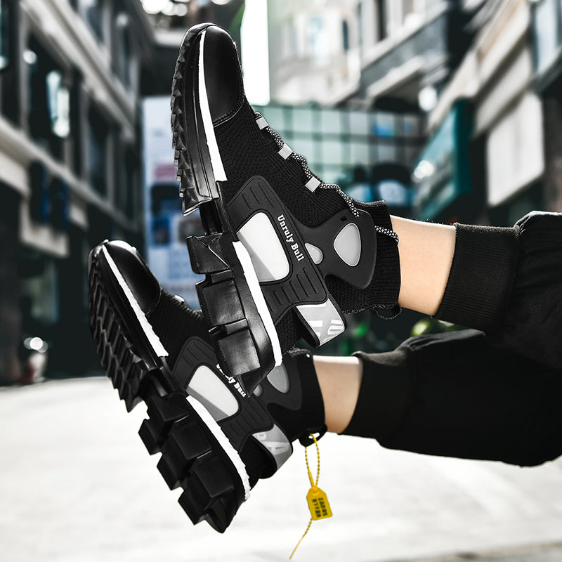 Lightweight Unruly Bull Sneaker