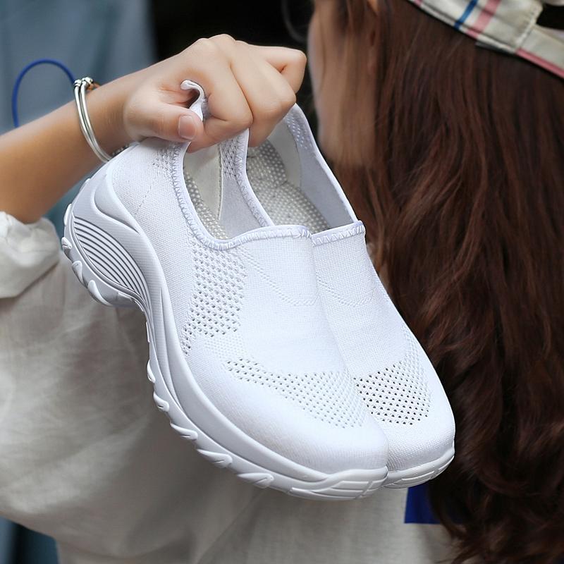 Women's Outdoor Casual Light Breathable Mesh Non-slip Shoes