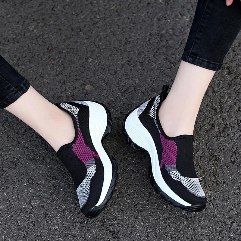 Women's Outdoor Casual Light Breathable Mesh Non-slip Shoes