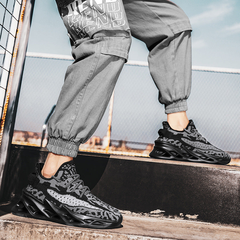 Blade Fly Woven Casual Sneaker