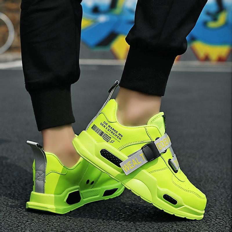 ’Celestial Legend‘ Sneakers