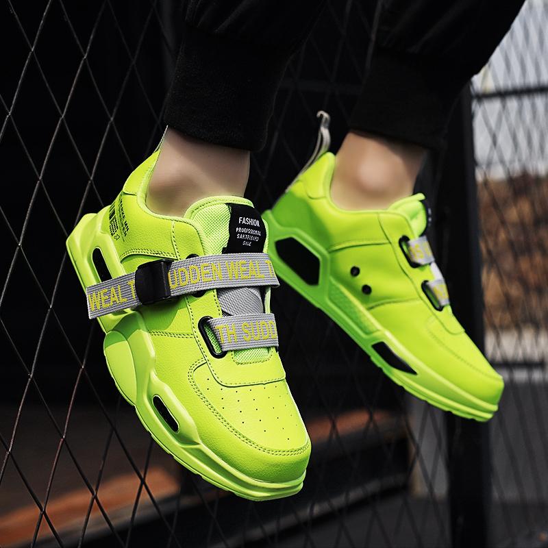 ’Celestial Legend‘ Sneakers
