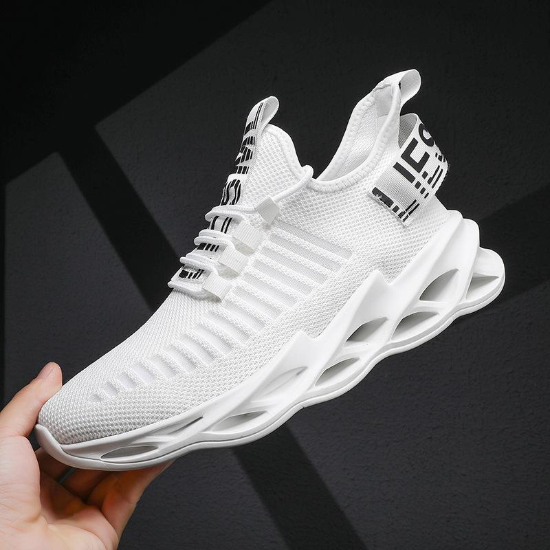 Phantom Blade D9 Sneaker