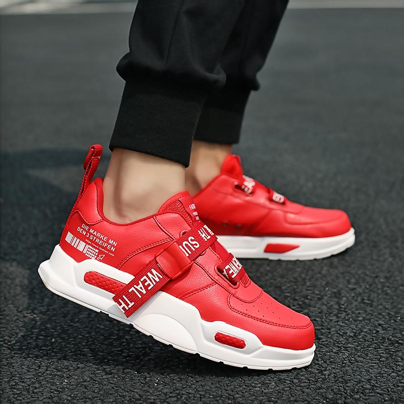 ’Celestial Legend‘ Sneakers