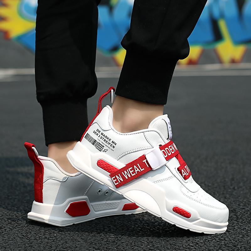 ’Celestial Legend‘ Sneakers