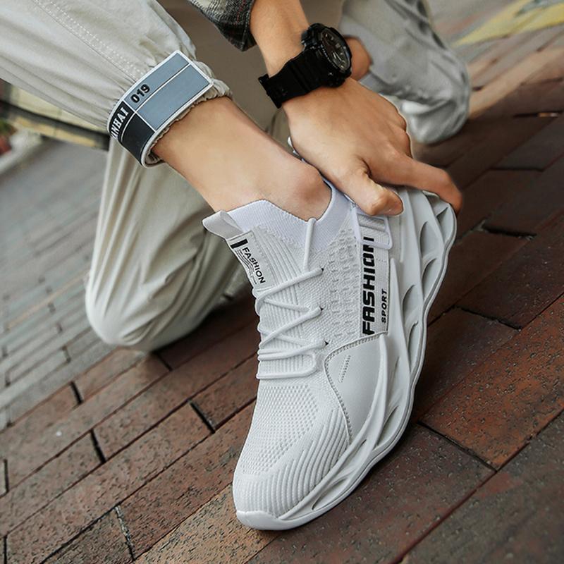 Lightweight Blade 2020 Sneaker