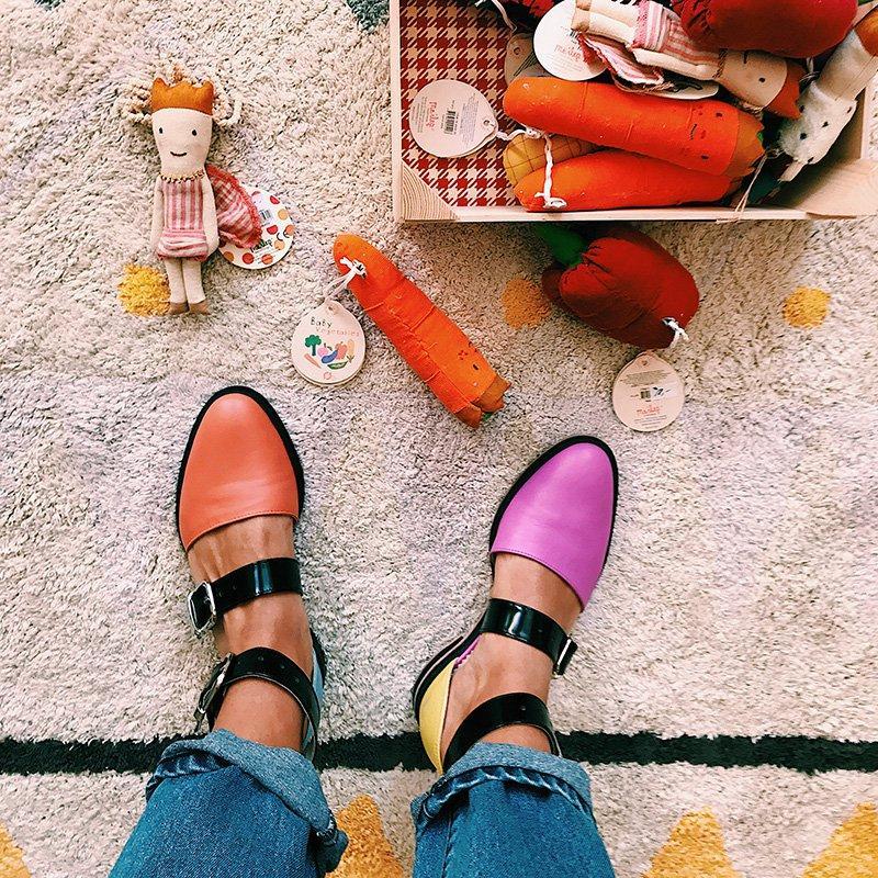 Buckle Color block Sandals Flats