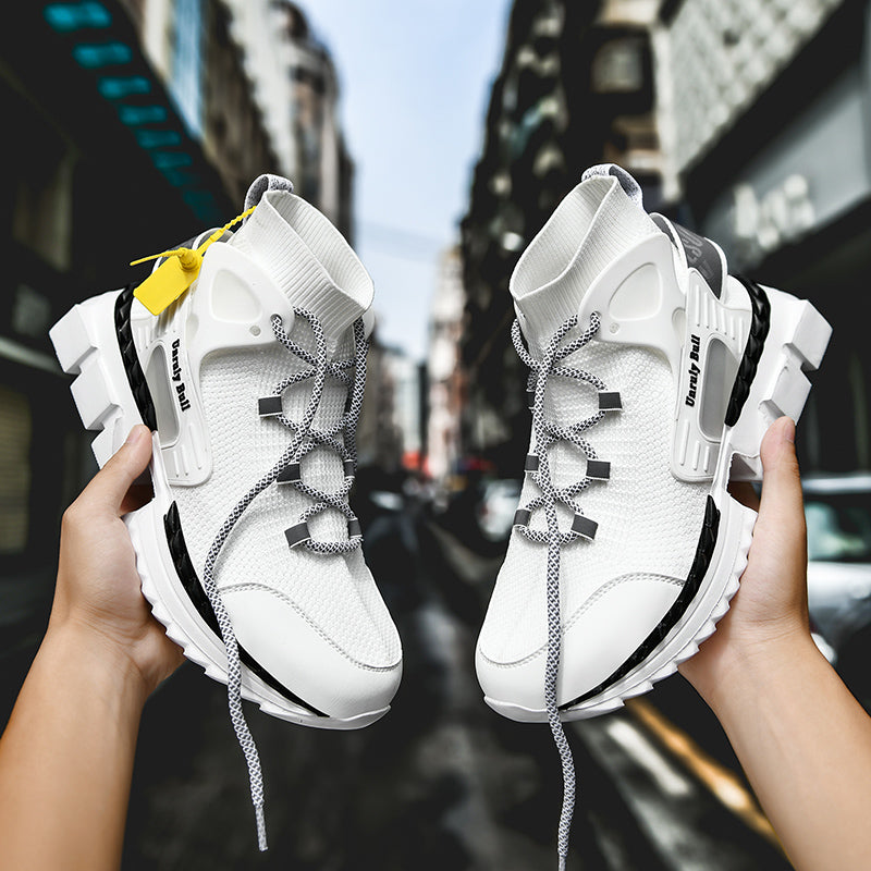 Lightweight Unruly Bull Sneaker