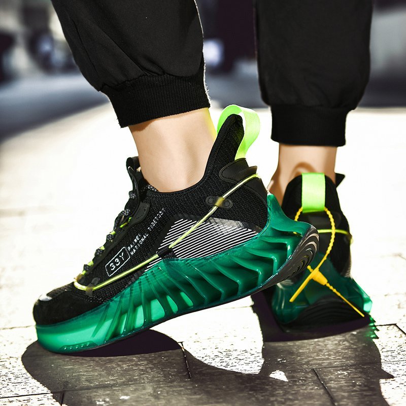 2020 Blade 33Y Sneaker