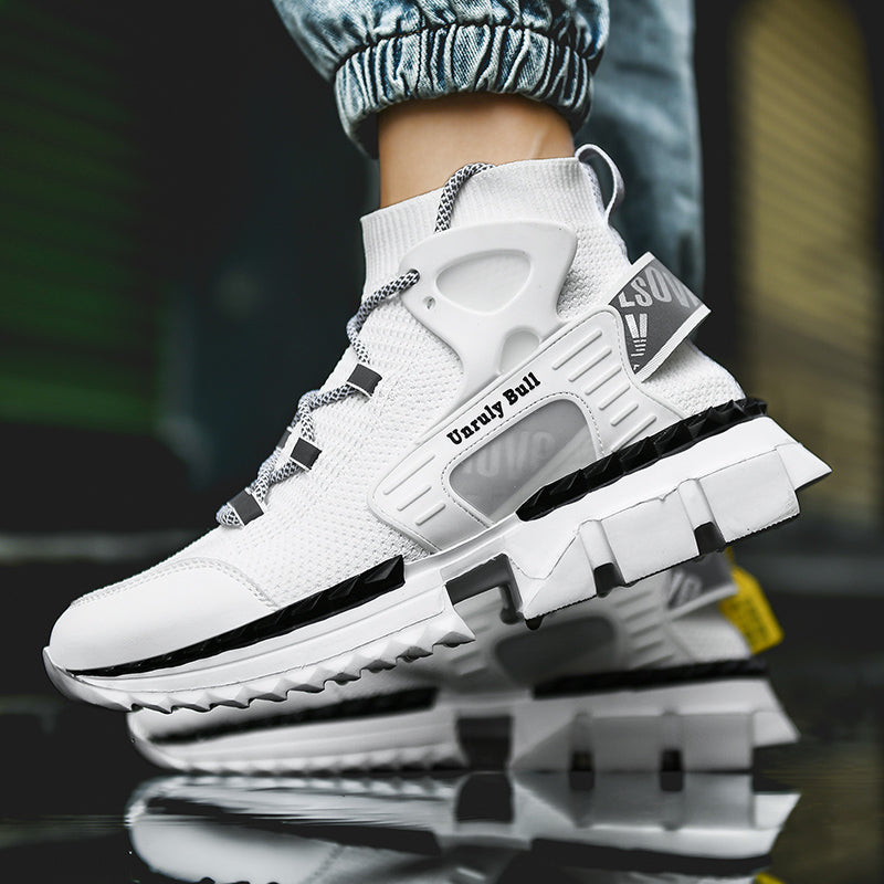 Lightweight Unruly Bull Sneaker