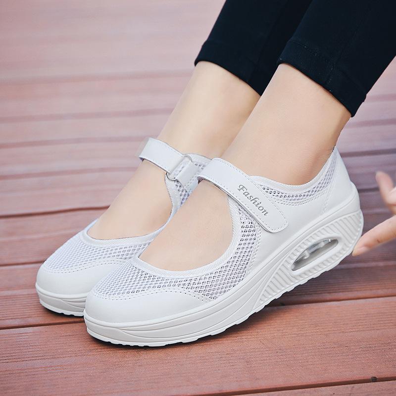Women's Flying Woven Cosy Walking Sneakers
