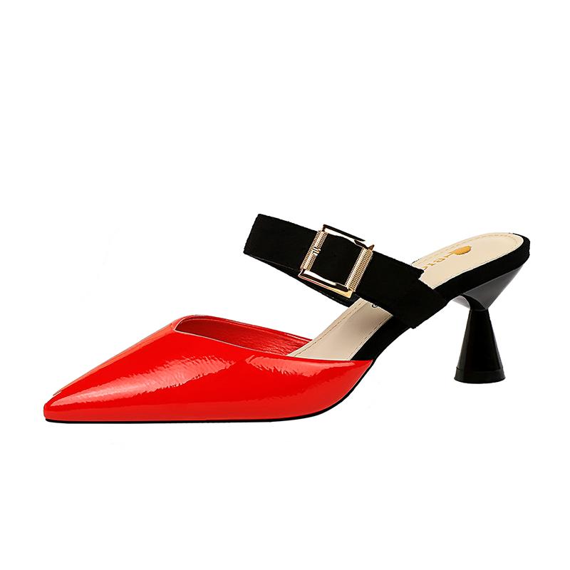 Date Pointed Toe Buckle Strap Slippers