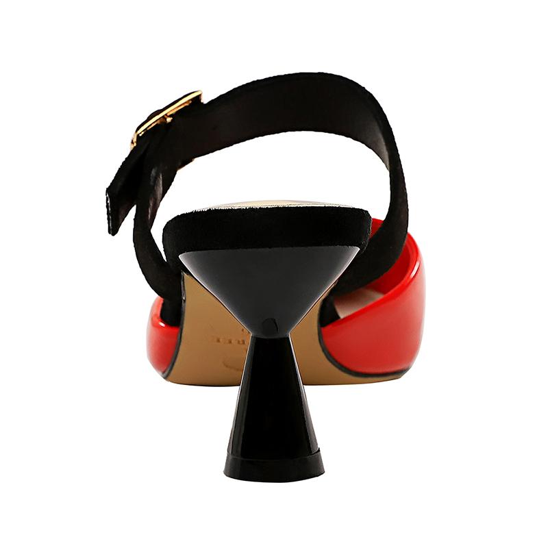 Date Pointed Toe Buckle Strap Slippers