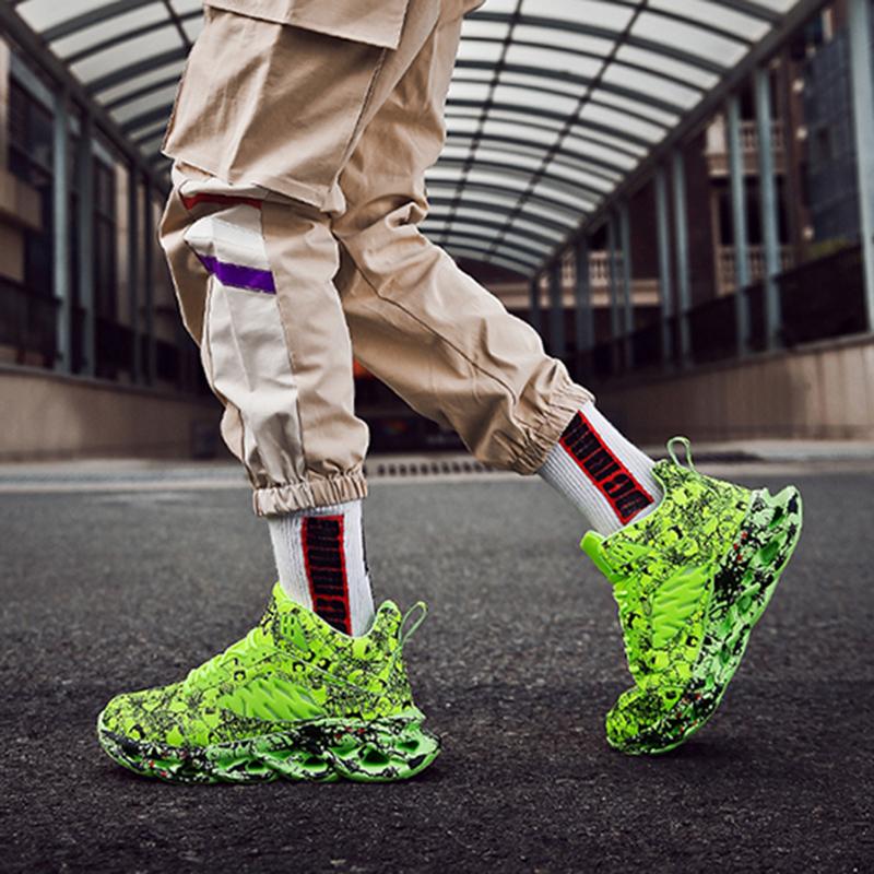 'Six-pulse Sword' Sneakers