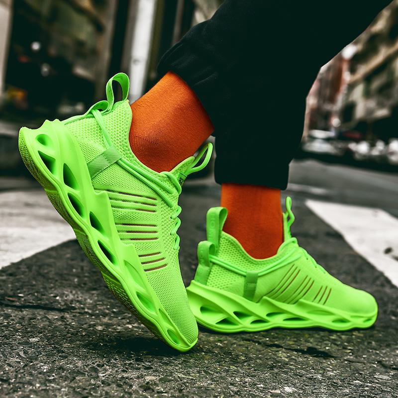 Phantom Blade D10 Lightweight Sneakers