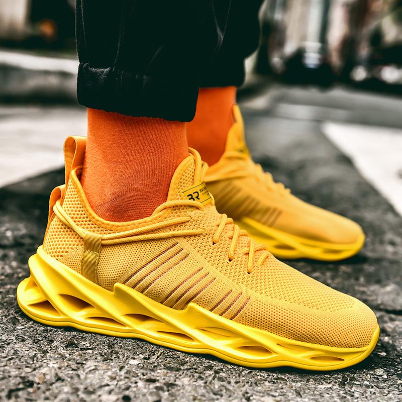 Phantom Blade D10 Lightweight Sneakers