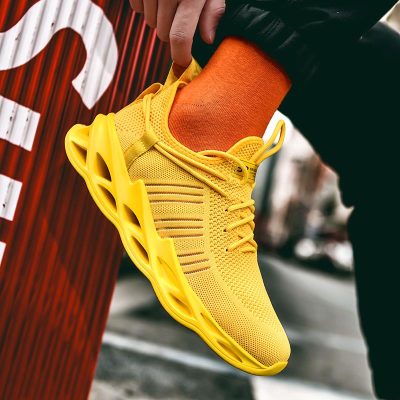 Phantom Blade D10 Lightweight Sneakers