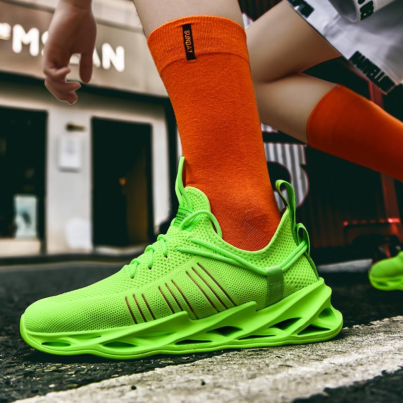 Phantom Blade D10 Lightweight Sneakers