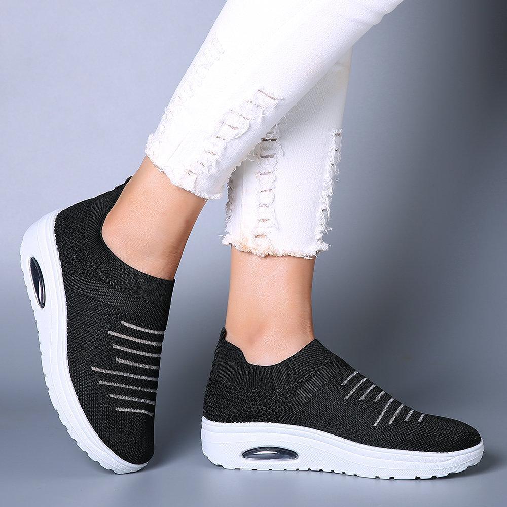 Women's Mesh Cushioned Slip On Platform Casual Flying Woven Shoes