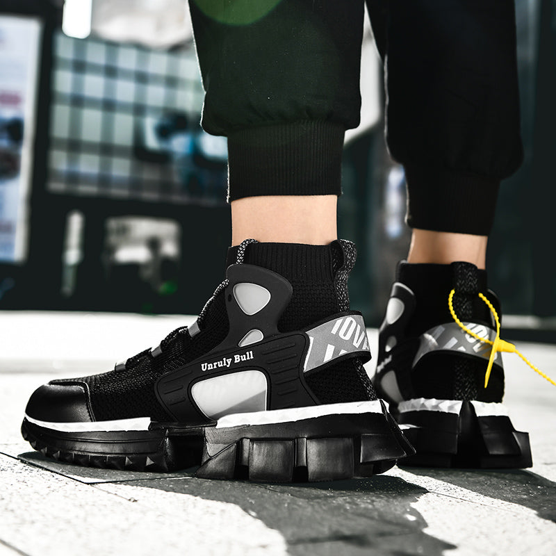 Lightweight Unruly Bull Sneaker