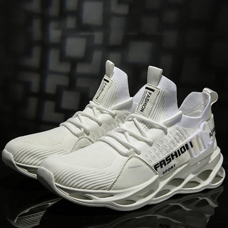 Lightweight Blade 2020 Sneaker