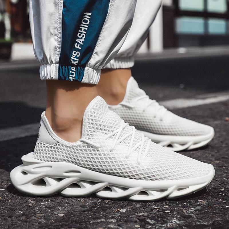 Soft Super Light Sneakers