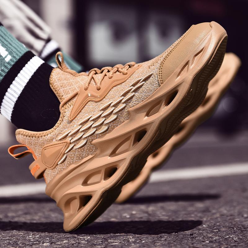 Fly Weaving Lightweight Blade Sneaker