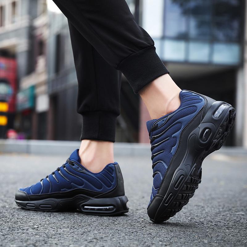 Casual Sports Runner Sneakers