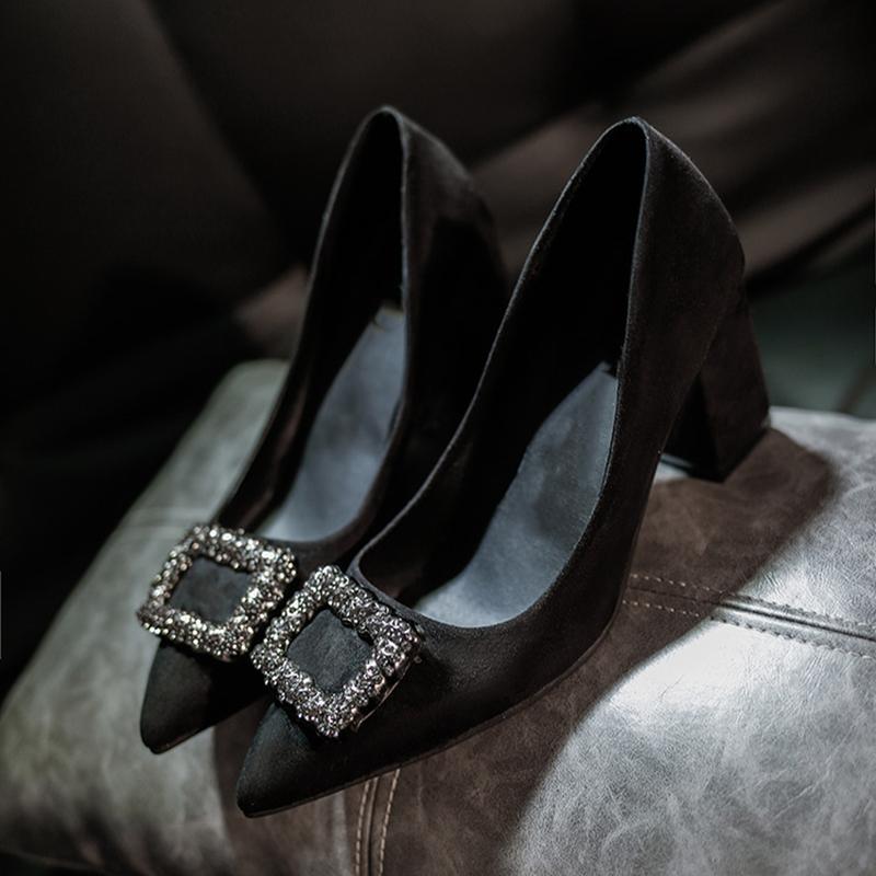 Rhinestone Pointed Toe Elegant Heels